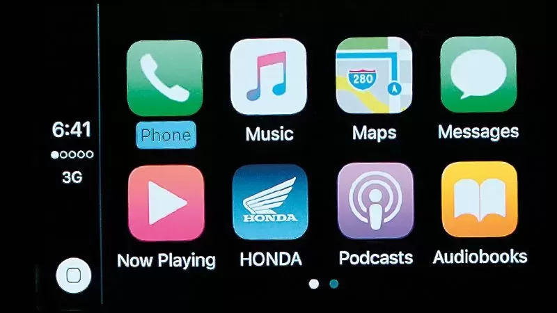 Gold Wing Apple CarPlay Intergration